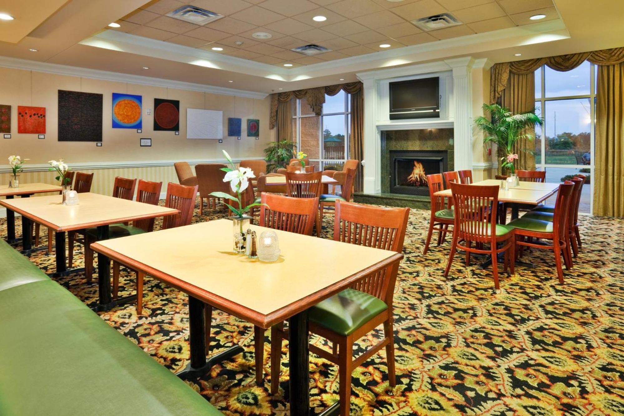 Holiday Inn Valdosta Conference Center By Ihg Exterior foto